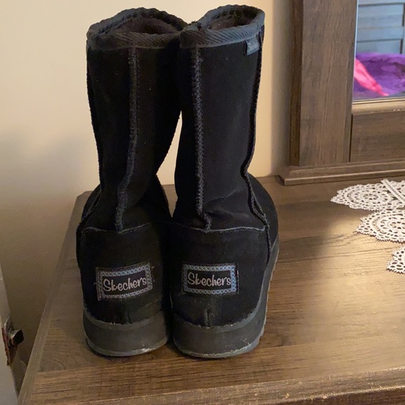 Skechers boots - Picture 3 of 4
